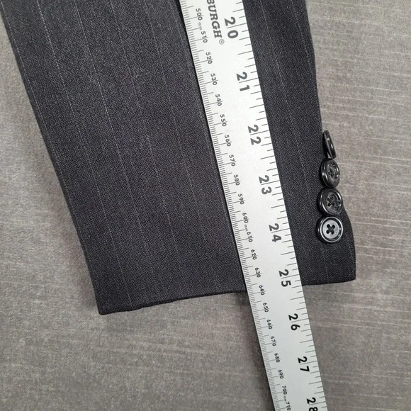 Hickey Freeman Canterbury Mens 2 Piece Suit 42L Gray Wool 35 Pleated Pants USA
